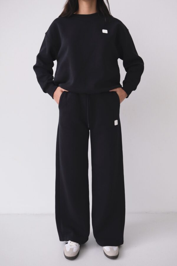 Urban Calm Black Set - Image 8